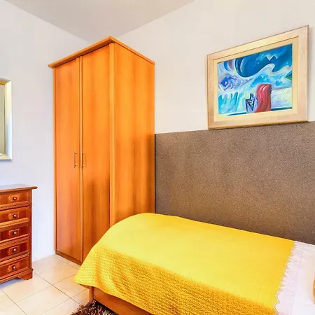 Apartment Lidija